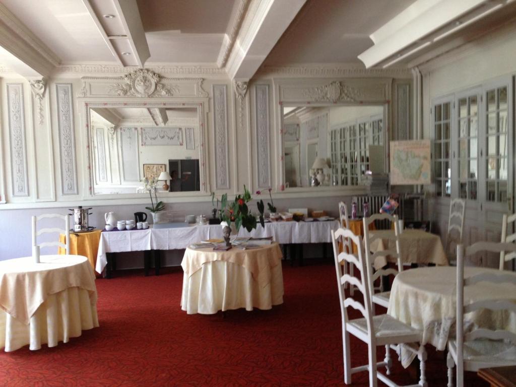 Inter-Hotel Longuyon De Lorraine Luaran gambar